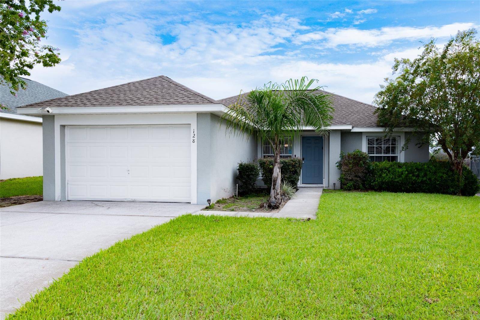 128 PINE CONE DR, Davenport, FL 33897