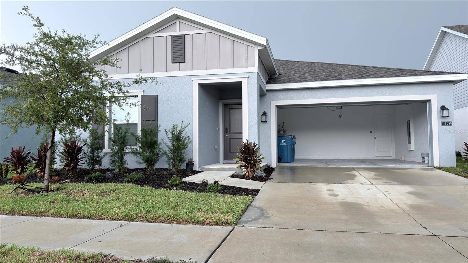 1129 DEEPWATER CIR, Eagle Lake, FL 33839
