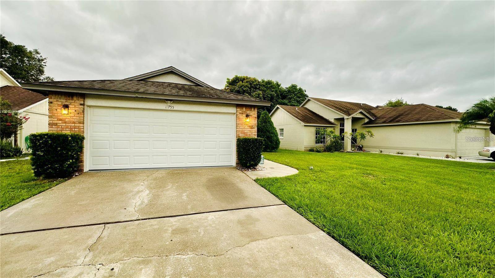 11755 CUXHAM DR, Orlando, FL 32837
