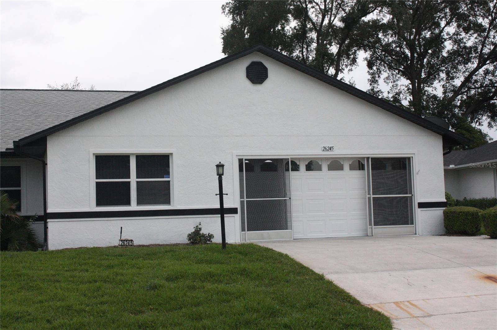 26245 NEWCOMBE CIR, Leesburg, FL 34748