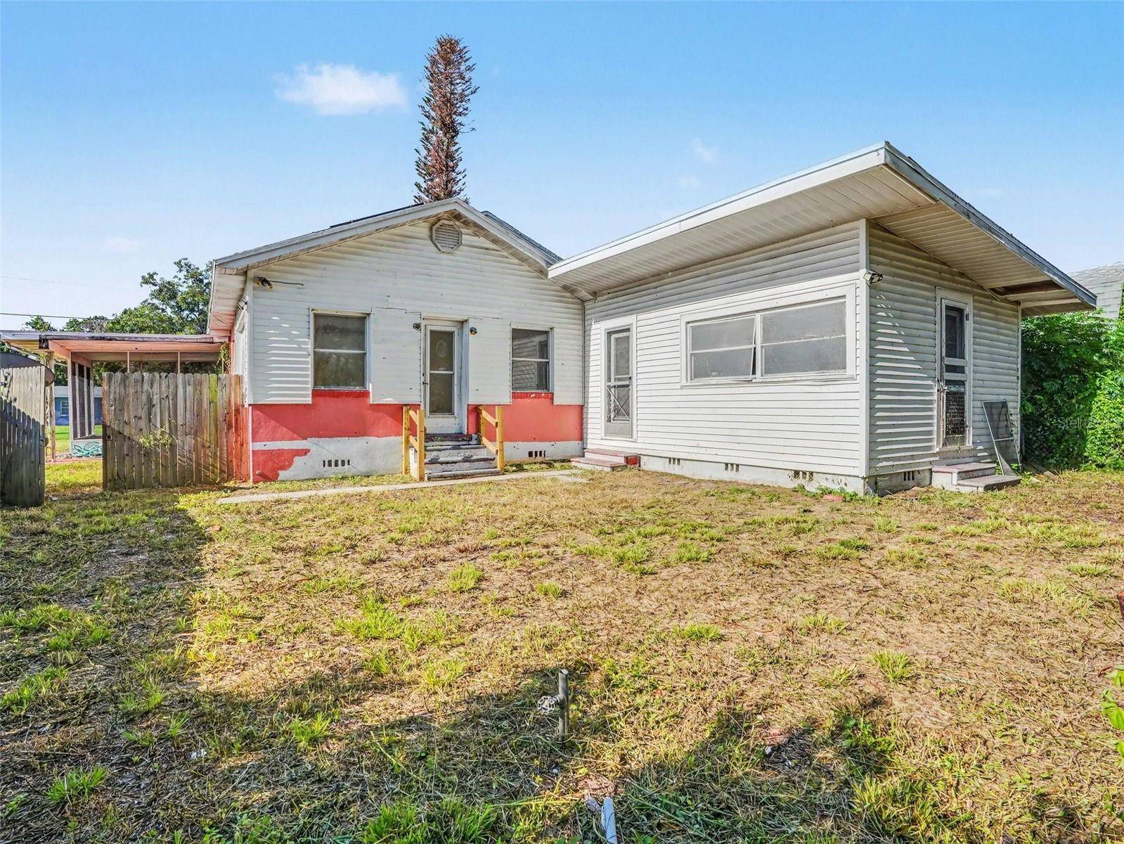 2207 AVENUE B NW, Winter Haven, FL 33880