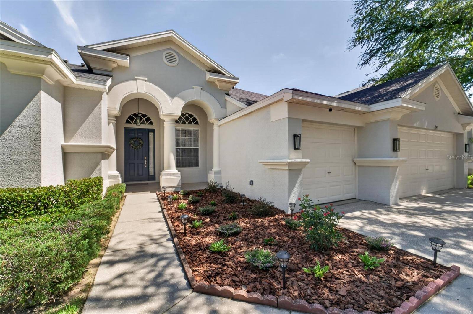 1314 ROWANTREE DR, Dover, FL 33527
