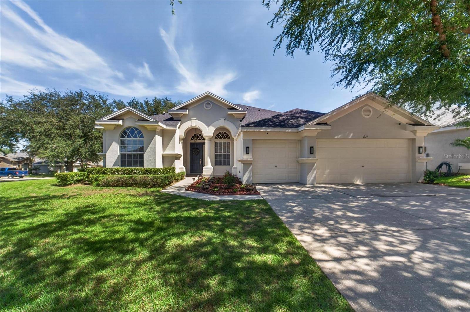 1314 ROWANTREE DR, Dover, FL 33527