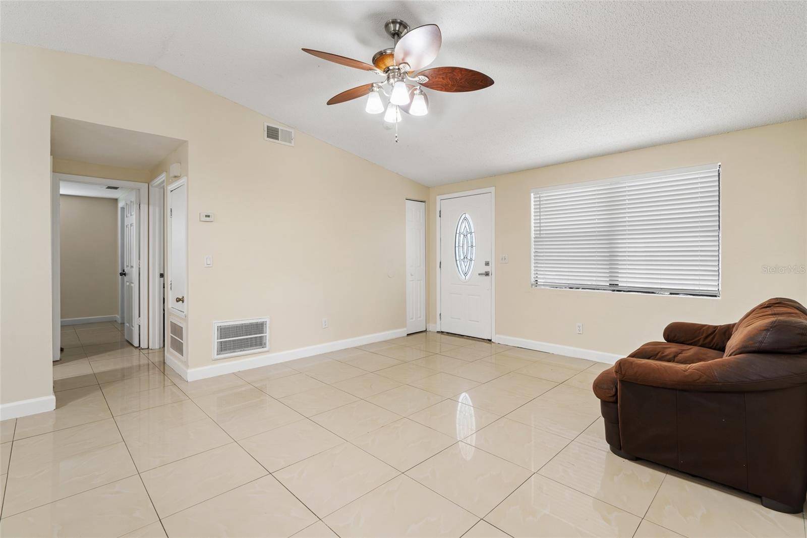 9014 WHEATHILL WAY, Tampa, FL 33615