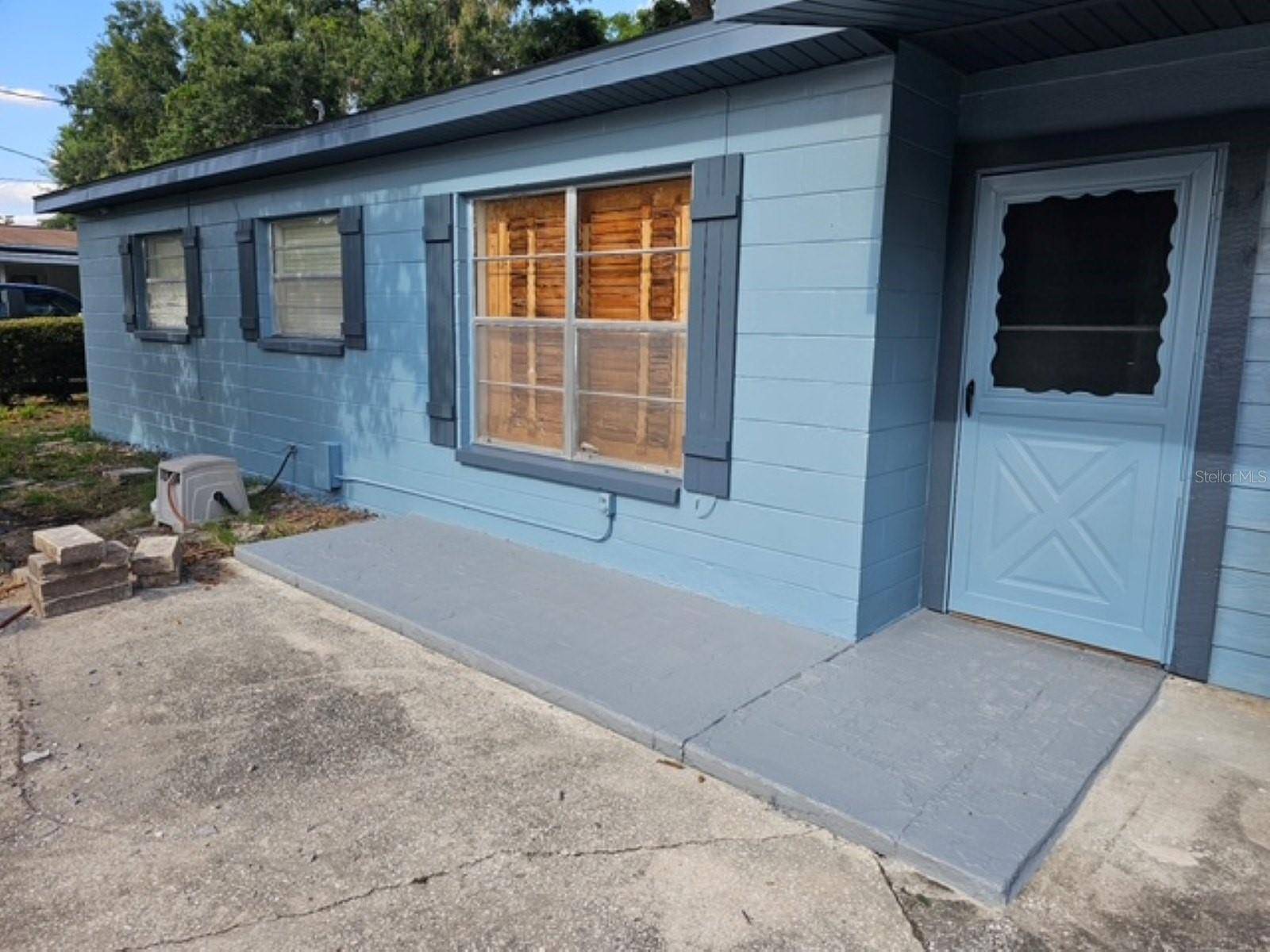 10209 LOLA ST, Tampa, FL 33612