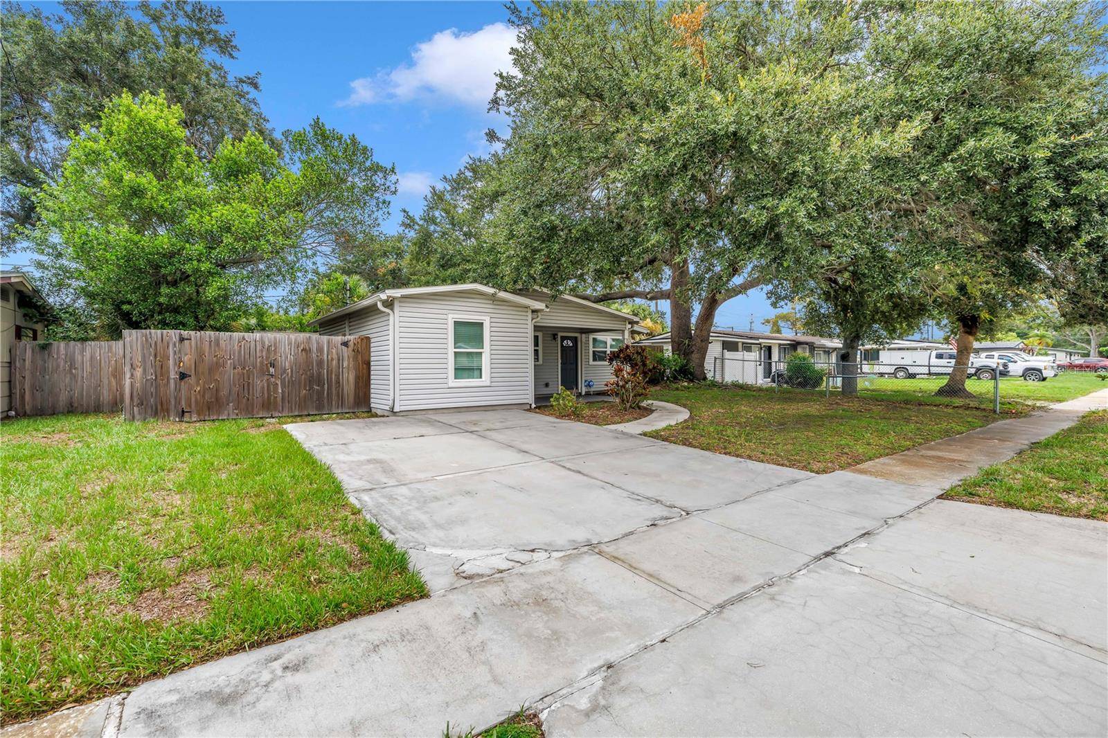 4411 W LEILA AVE, Tampa, FL 33616