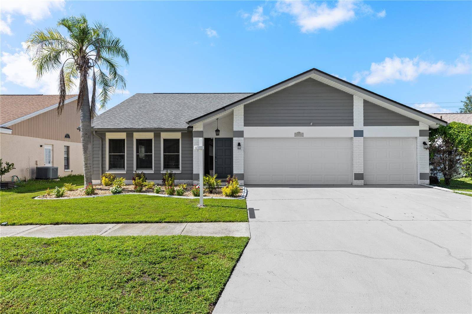 12212 STEPPINGSTONE BLVD, Tampa, FL 33635