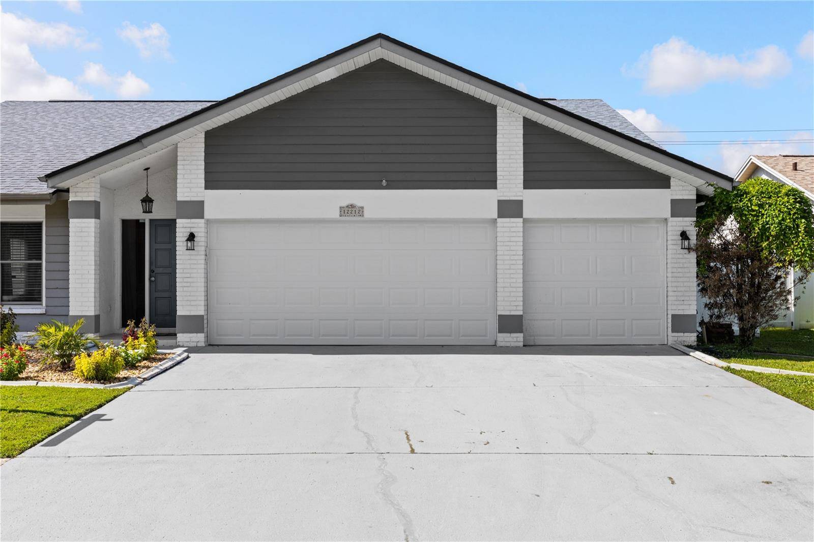 12212 STEPPINGSTONE BLVD, Tampa, FL 33635
