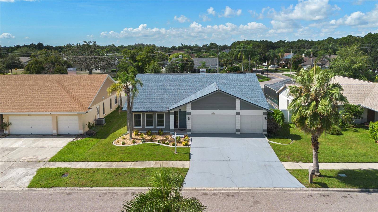 12212 STEPPINGSTONE BLVD, Tampa, FL 33635