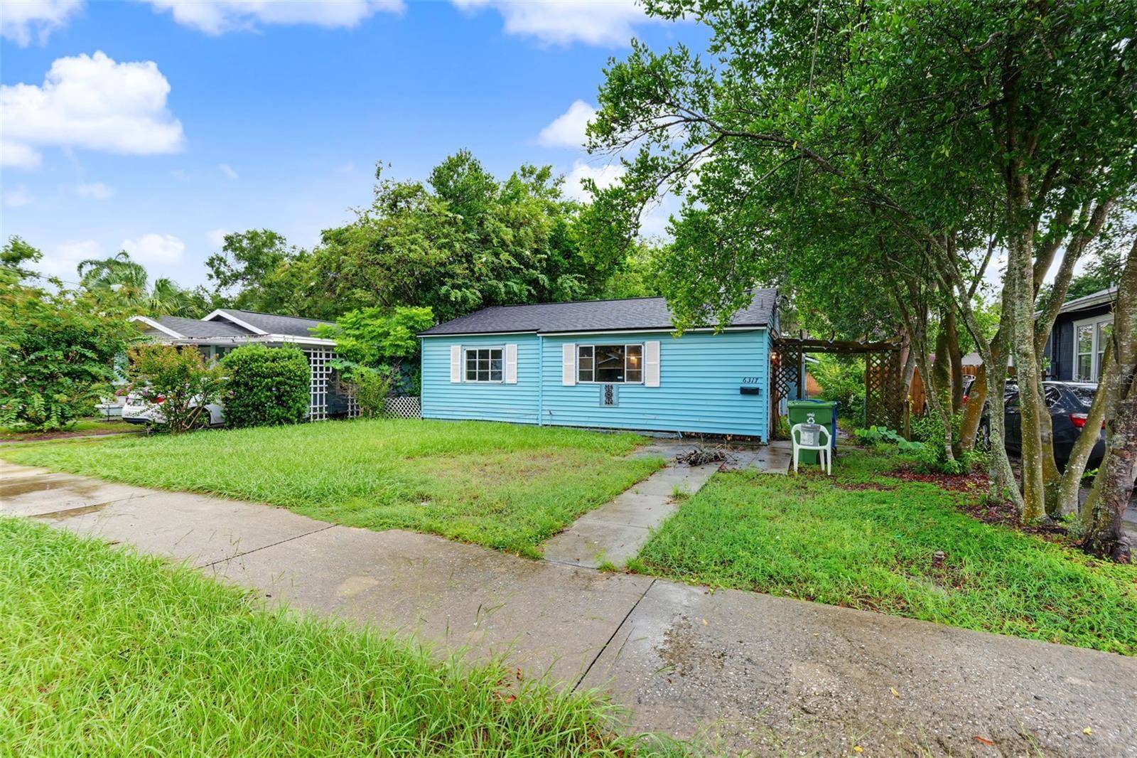 6317 N CENTRAL AVE, Tampa, FL 33604