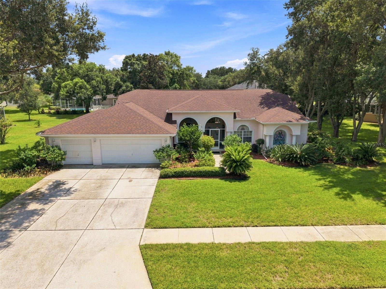 1518 FISHING LAKE DR, Odessa, FL 33556