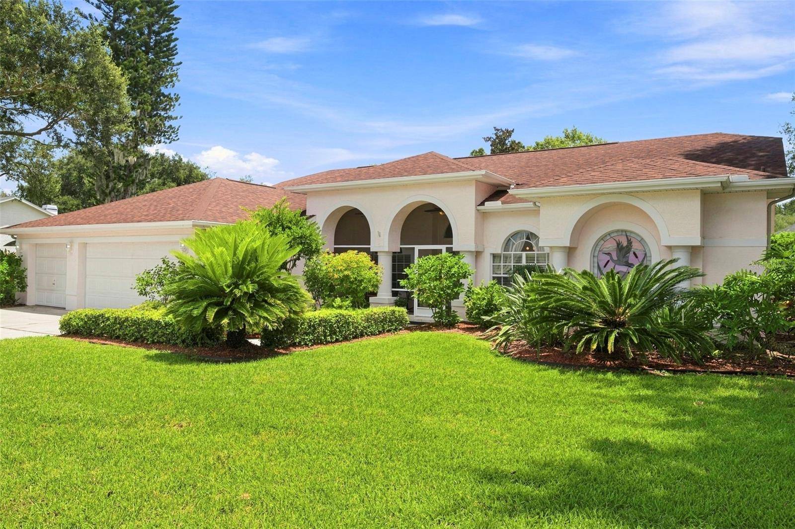 1518 FISHING LAKE DR, Odessa, FL 33556