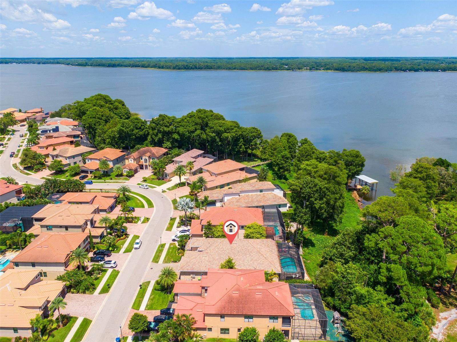 2622 GRAND LAKESIDE DR, Palm Harbor, FL 34684