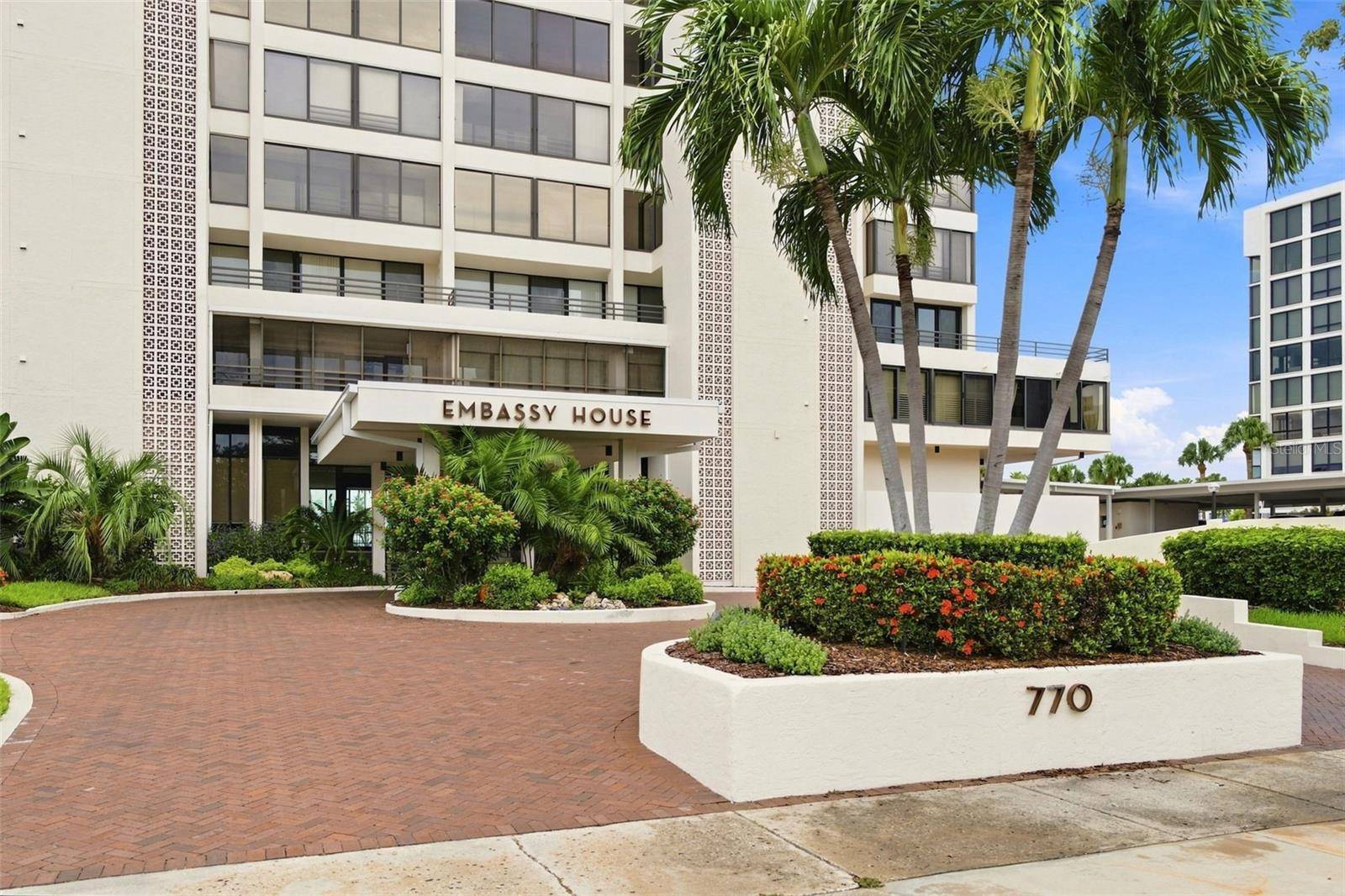 770 S PALM AVE #1804, Sarasota, FL 34236