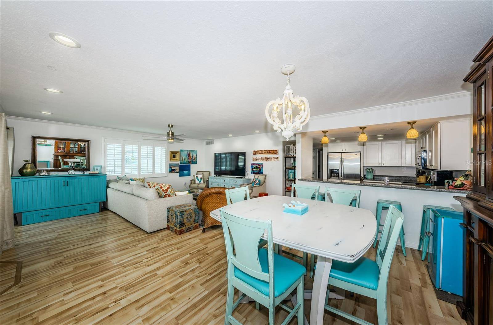 20019 GULF BLVD #9, Indian Shores, FL 33785