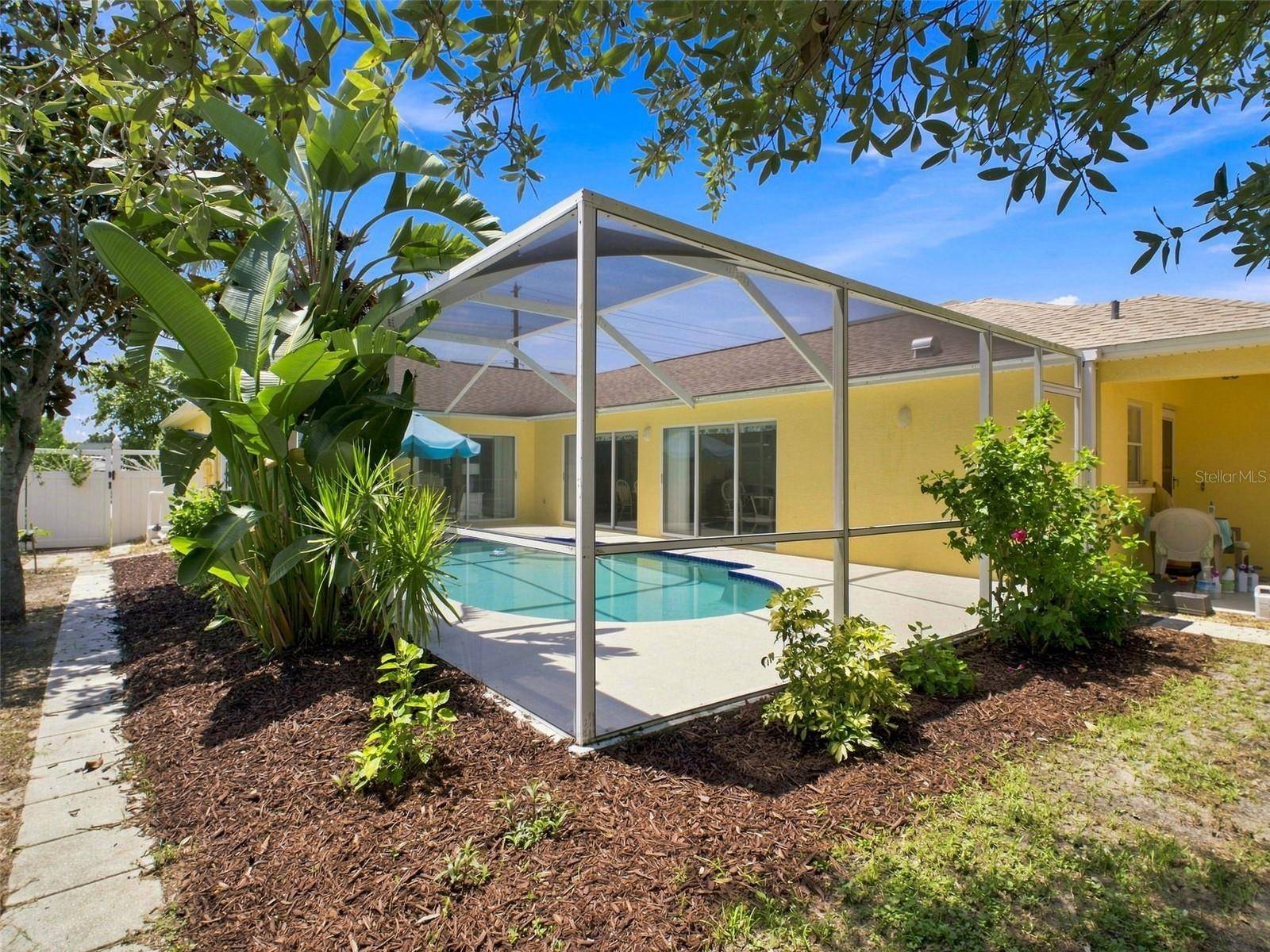 608 N FLORIDA AVE, Tarpon Springs, FL 34689