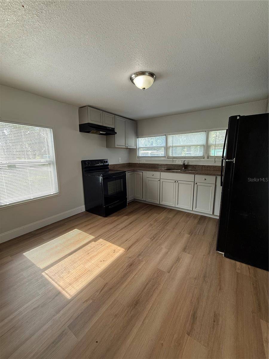 37412 CARRINGER RD #37412, Dade City, FL 33523