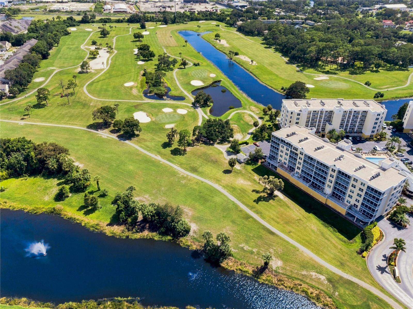 1200 COUNTRY CLUB DR #3105, Largo, FL 33771