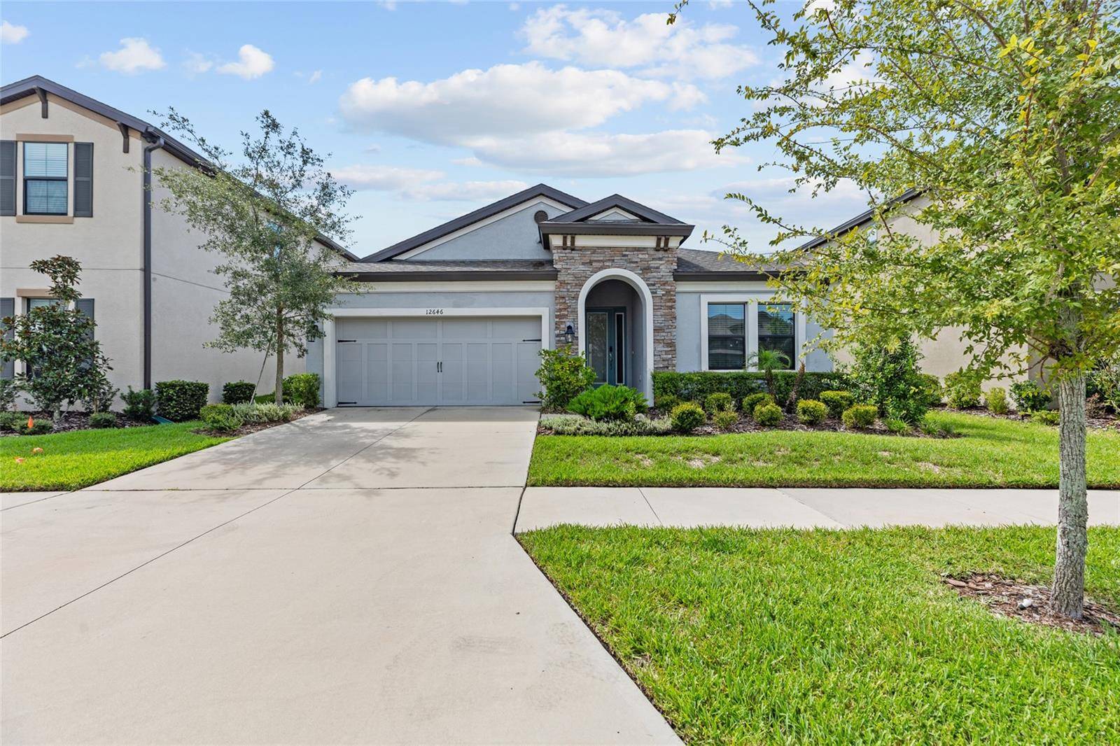 12646 SHETLAND WALK DR, Lithia, FL 33547