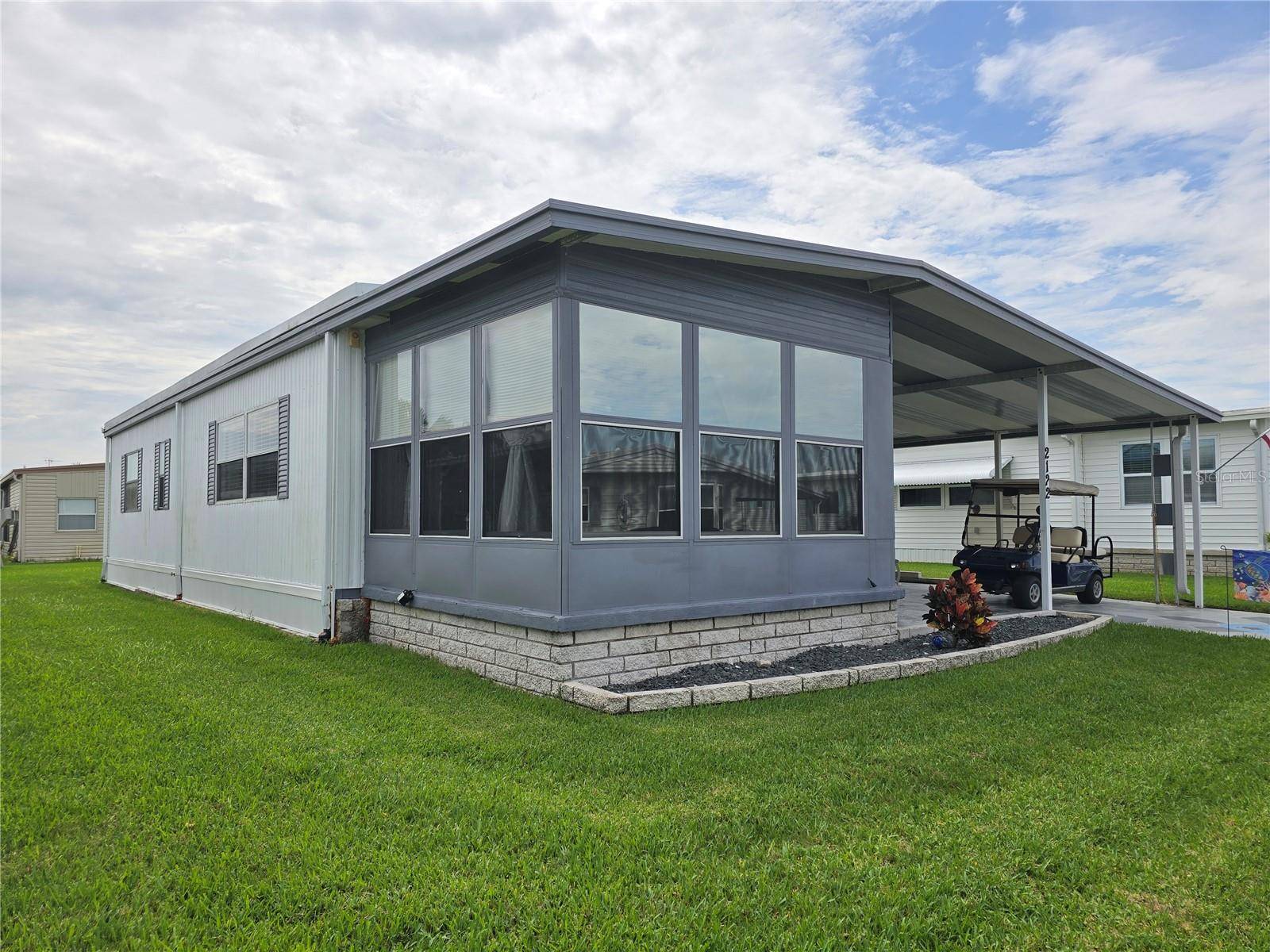 2122 WATERVIEW DR, Holiday, FL 34691