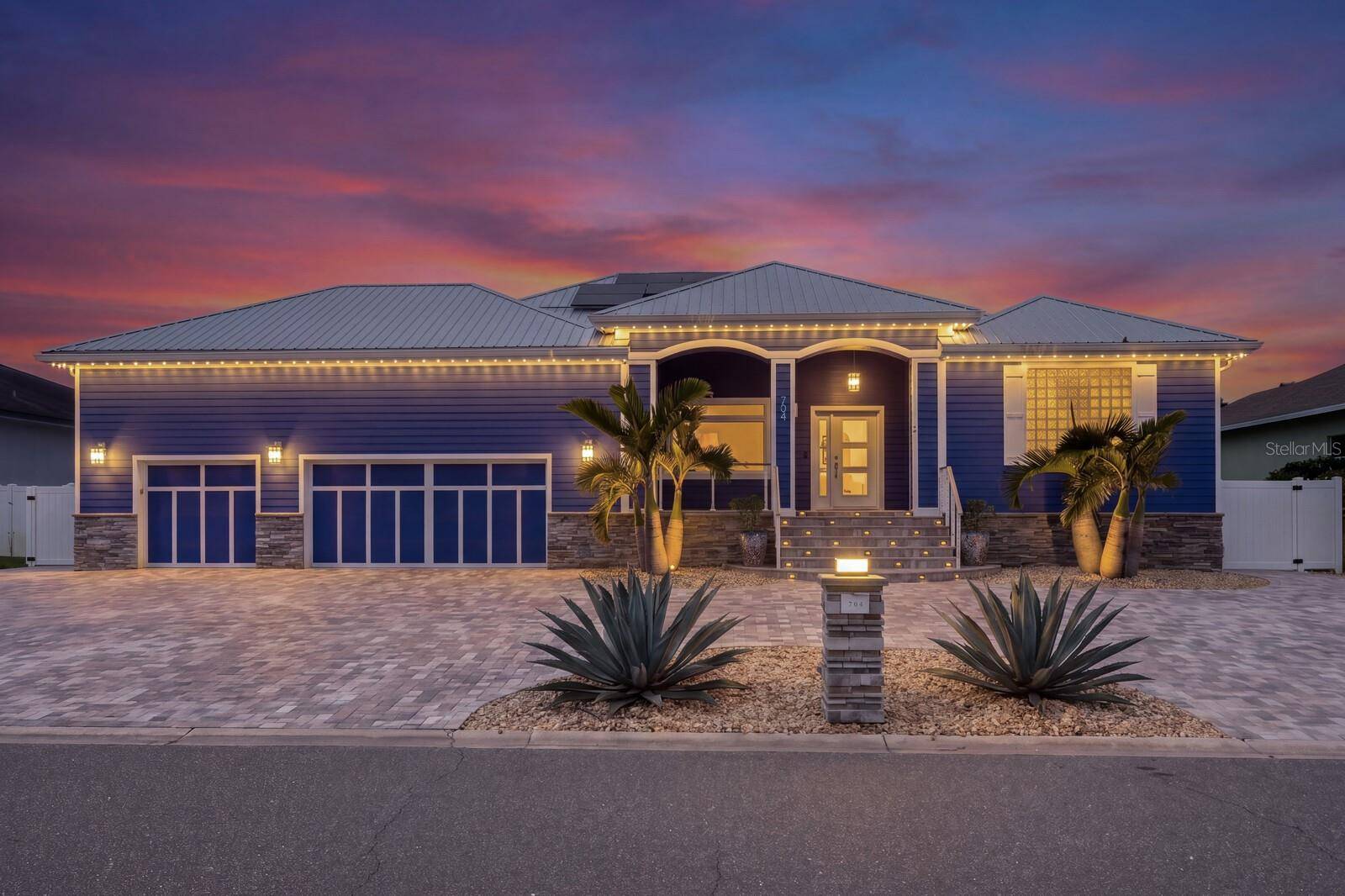 704 EAGLE LN, Apollo Beach, FL 33572