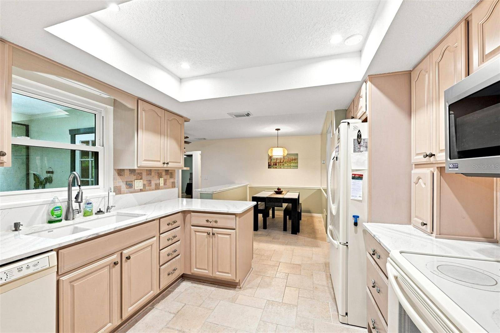2107 W FORE DR, Tampa, FL 33612