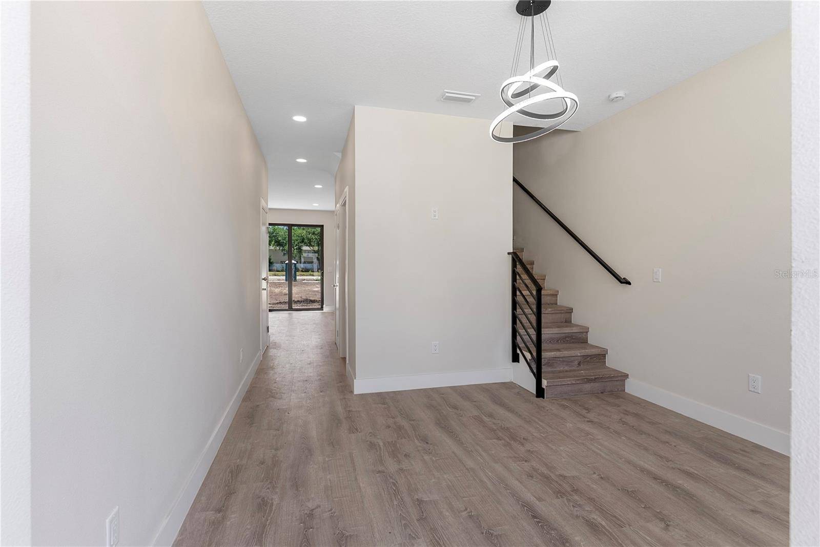 8456 MODANO PL, Tampa, FL 33614