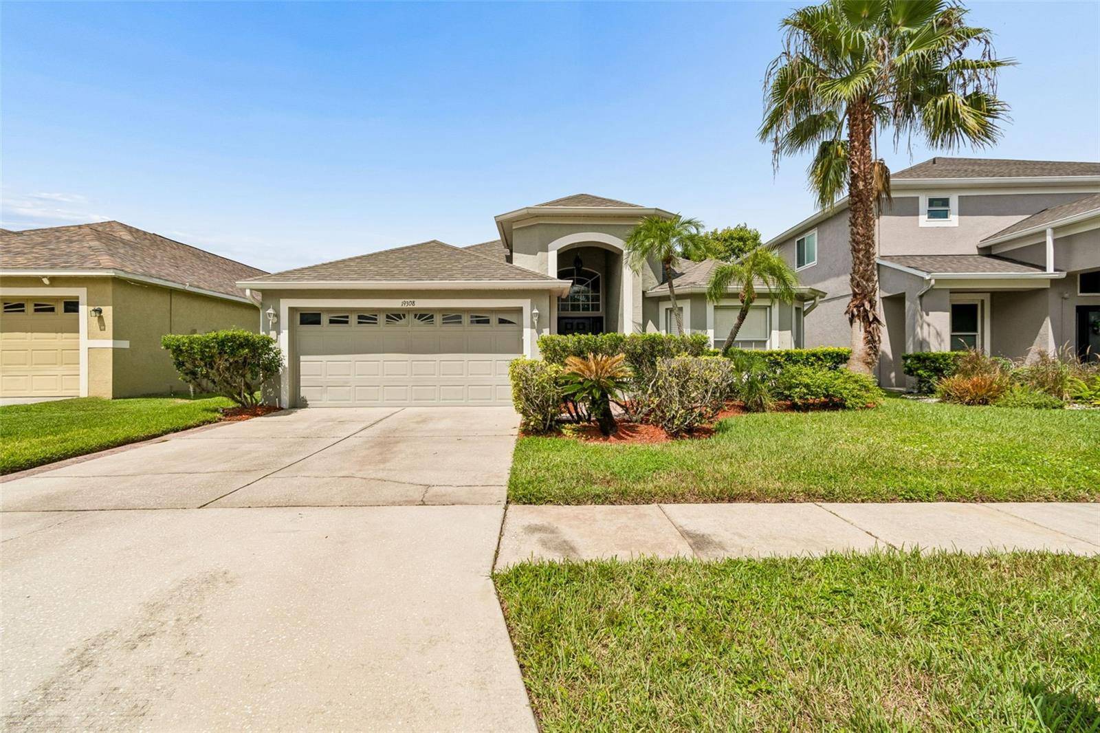 19308 SANDY SPRINGS CIR, Lutz, FL 33558
