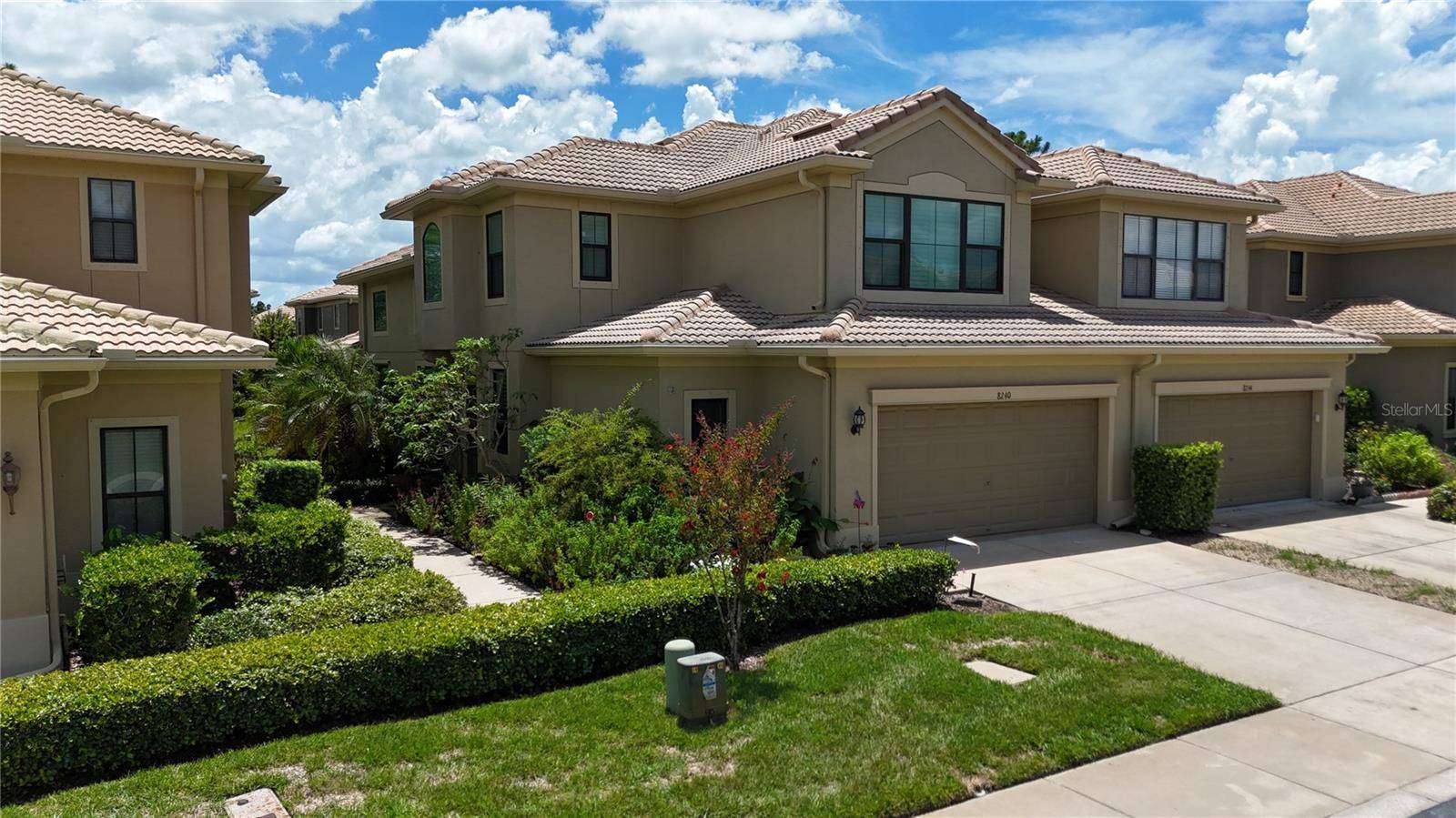 8240 ACADIAN LN, Seminole, FL 33777