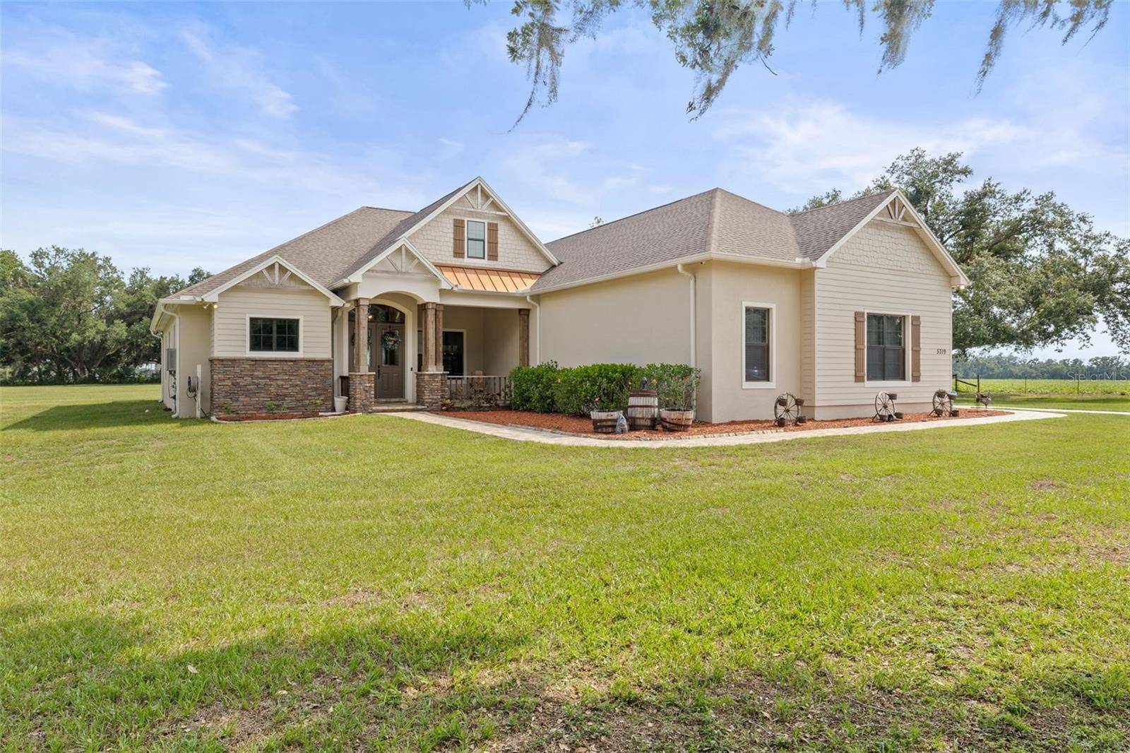 5319 W TRAPNELL RD, Dover, FL 33527