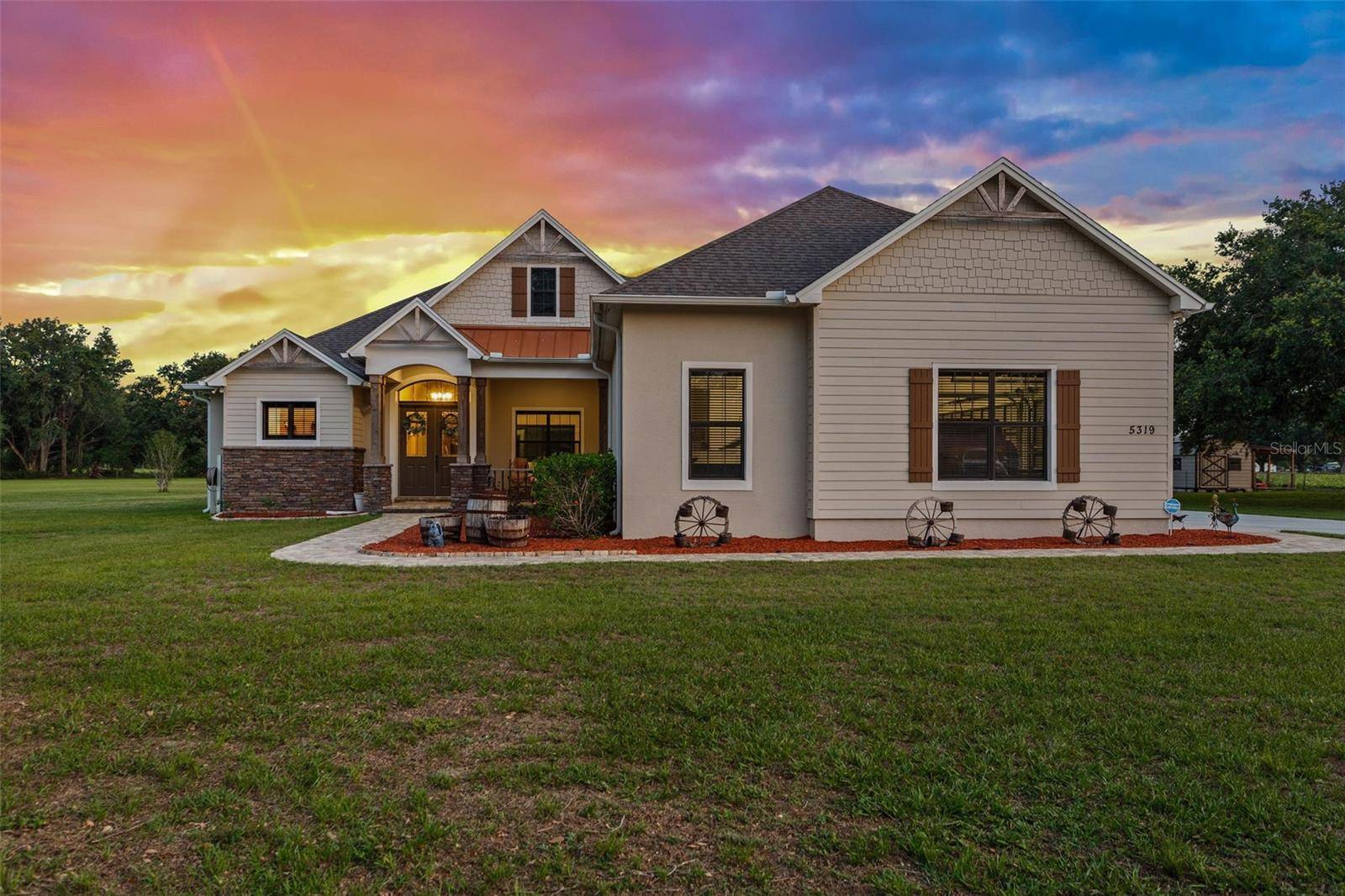 5319 W TRAPNELL RD, Dover, FL 33527