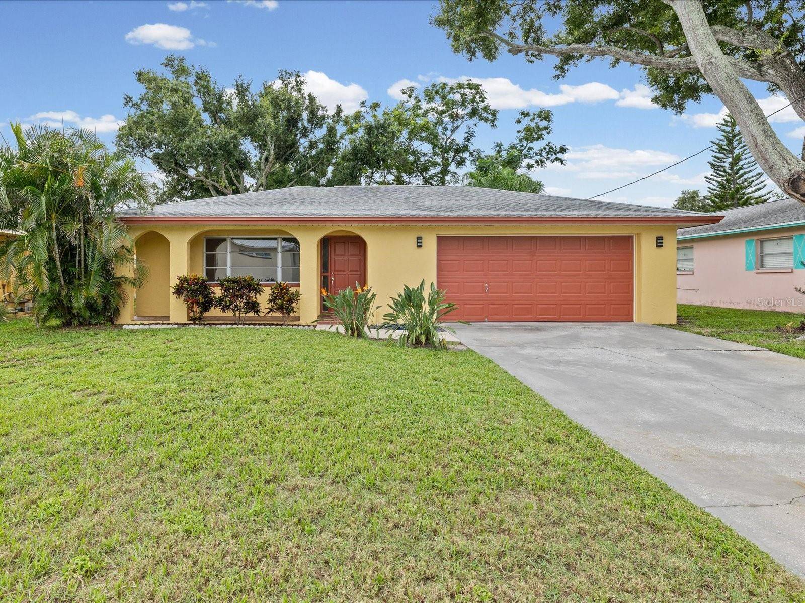 1547 ANDOVER DR, Dunedin, FL 34698