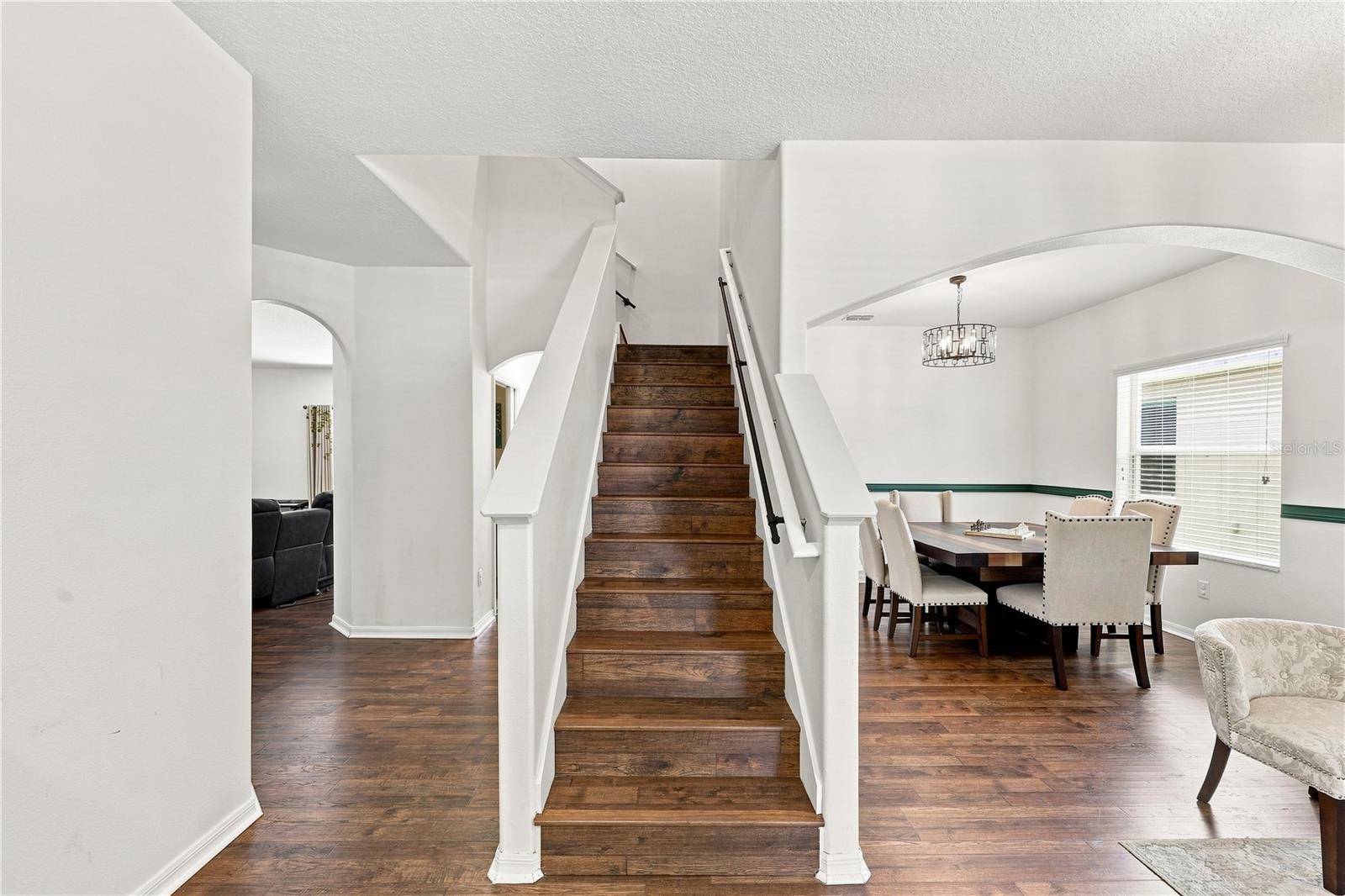 16613 MYRTLE SAND DR, Wimauma, FL 33598