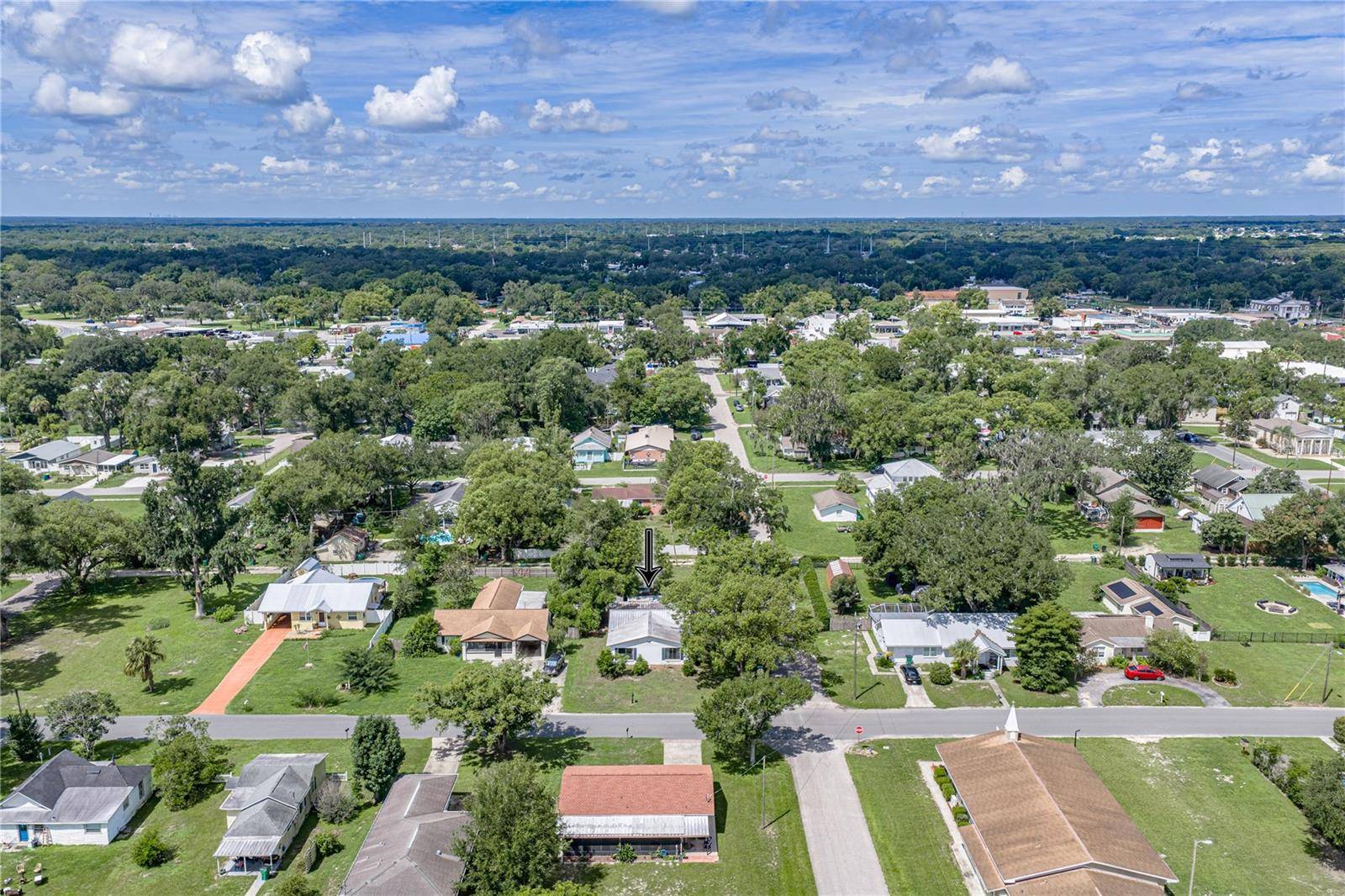 5207 10TH ST, Zephyrhills, FL 33542