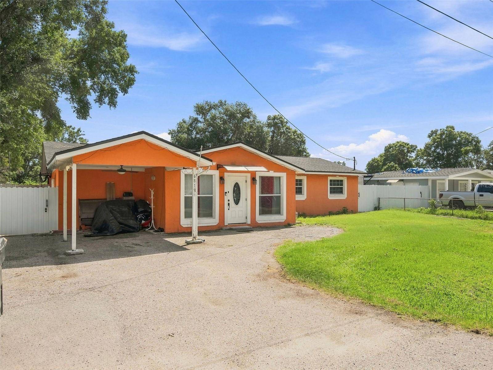6819 32ND AVE S, Tampa, FL 33619