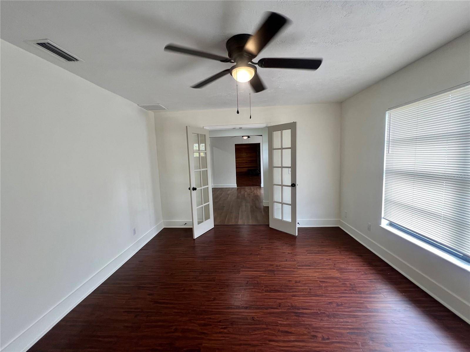 4614 E SENECA AVE, Tampa, FL 33617