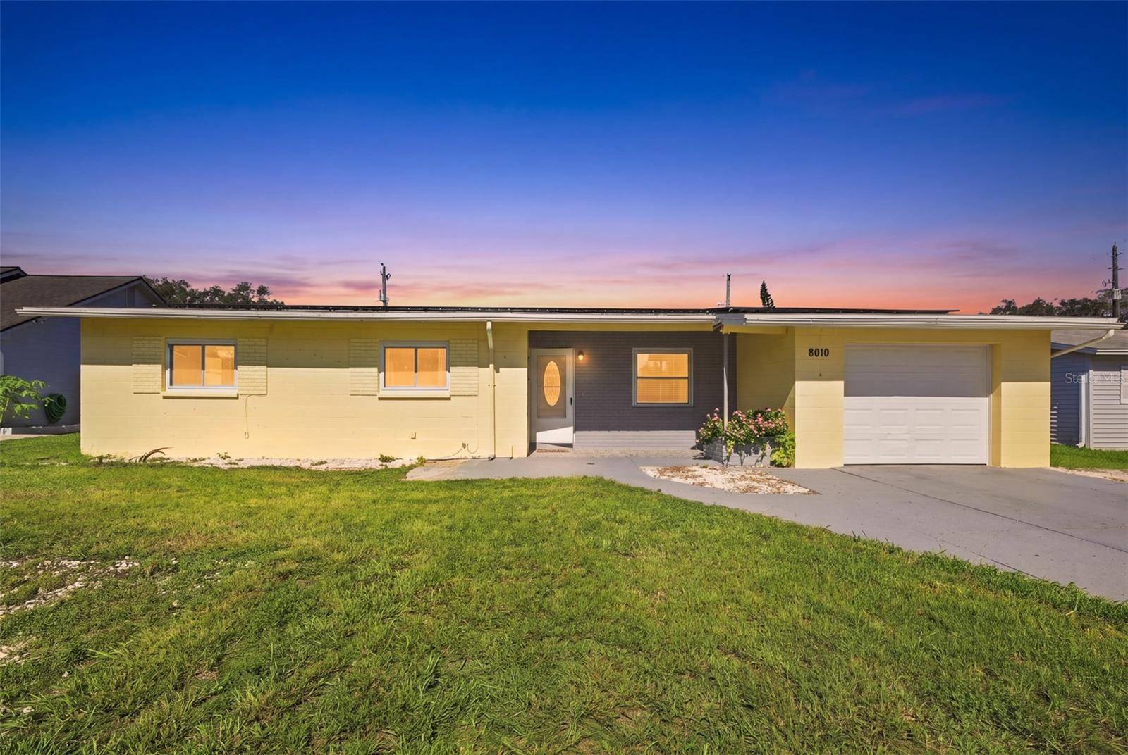 9810 N 54TH ST, Temple Terrace, FL 33617