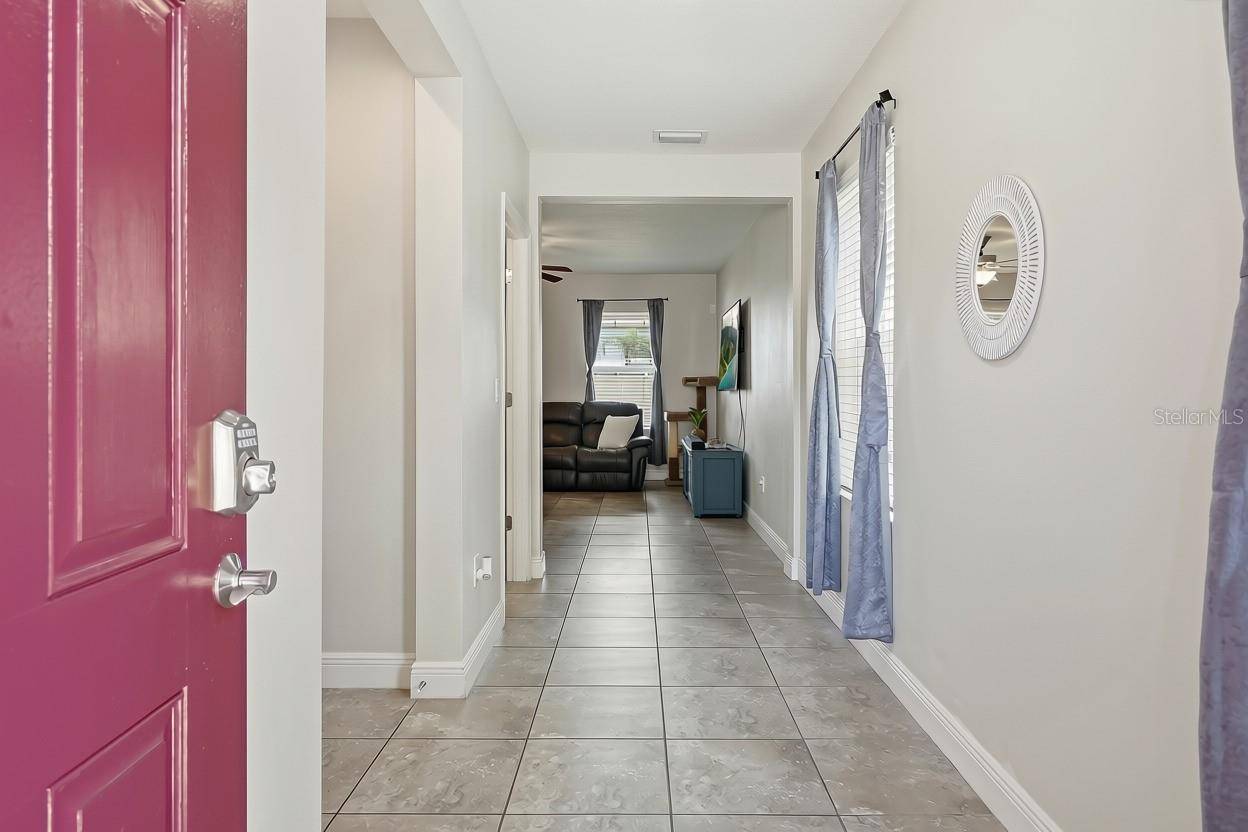 10229 NEWMINSTER LOOP, Ruskin, FL 33573