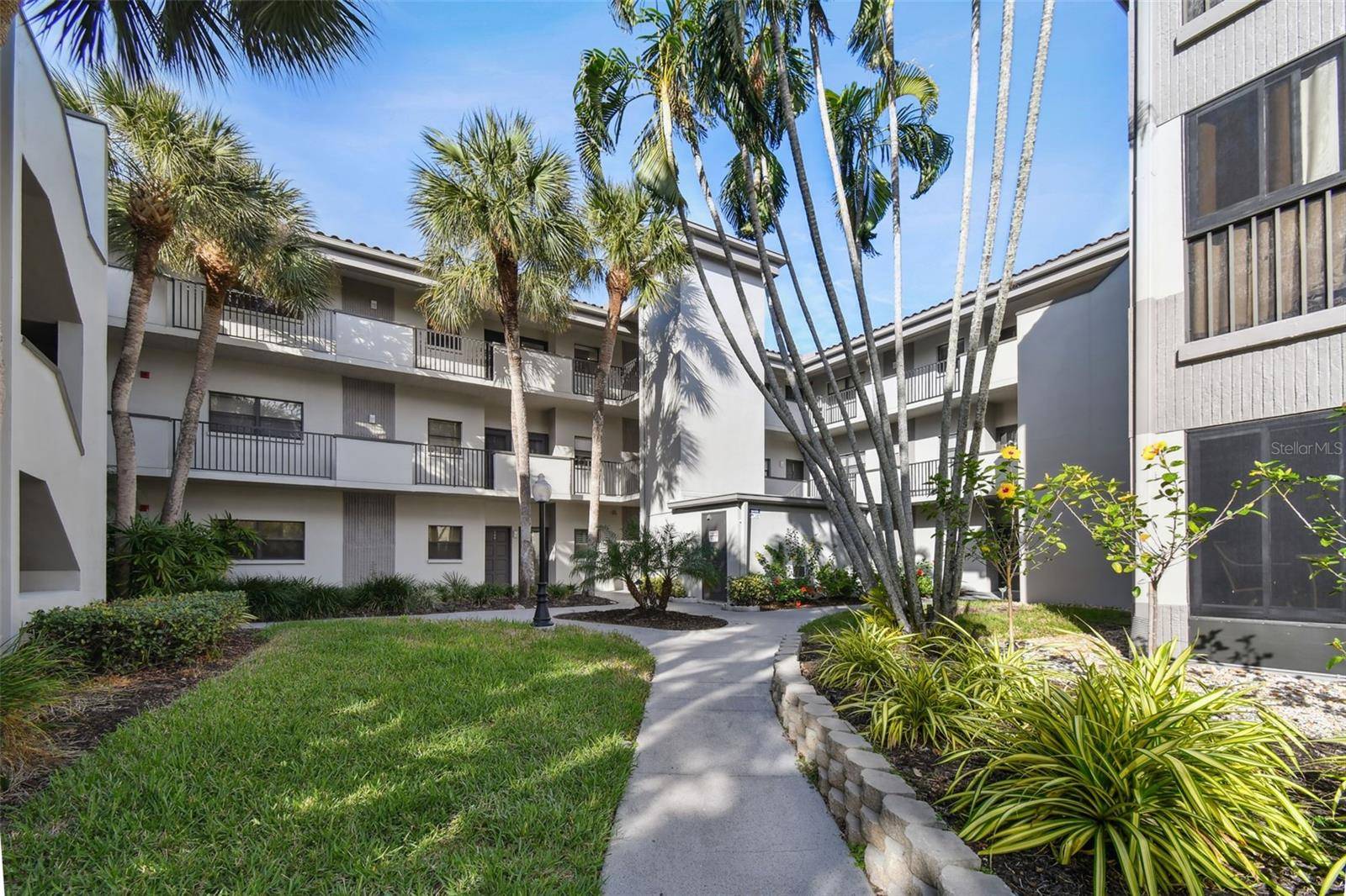 2650 COUNTRYSIDE BLVD #C309, Clearwater, FL 33761