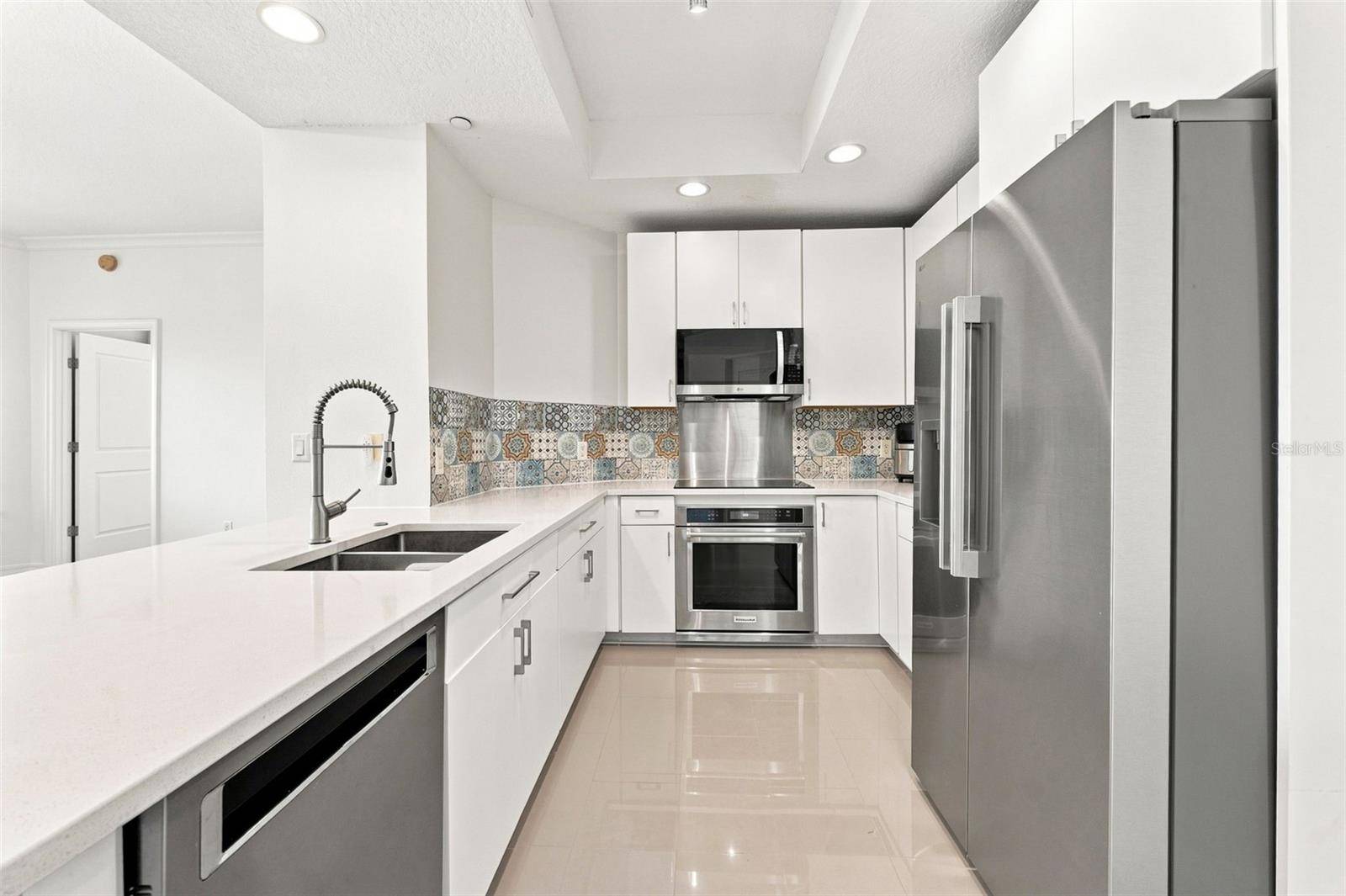 1209 E CUMBERLAND AVE #608, Tampa, FL 33602