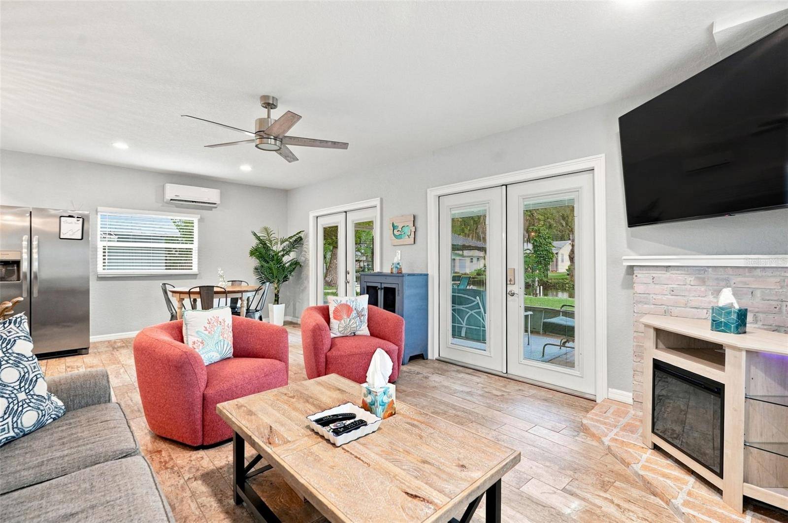 5421 GAY ST, Weeki Wachee, FL 34607