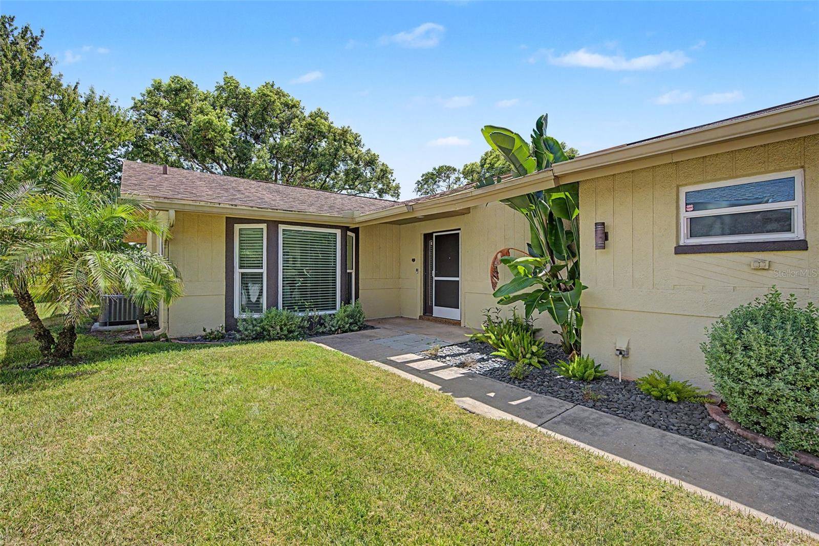 7800 FAIRLAWN DR, Hudson, FL 34667