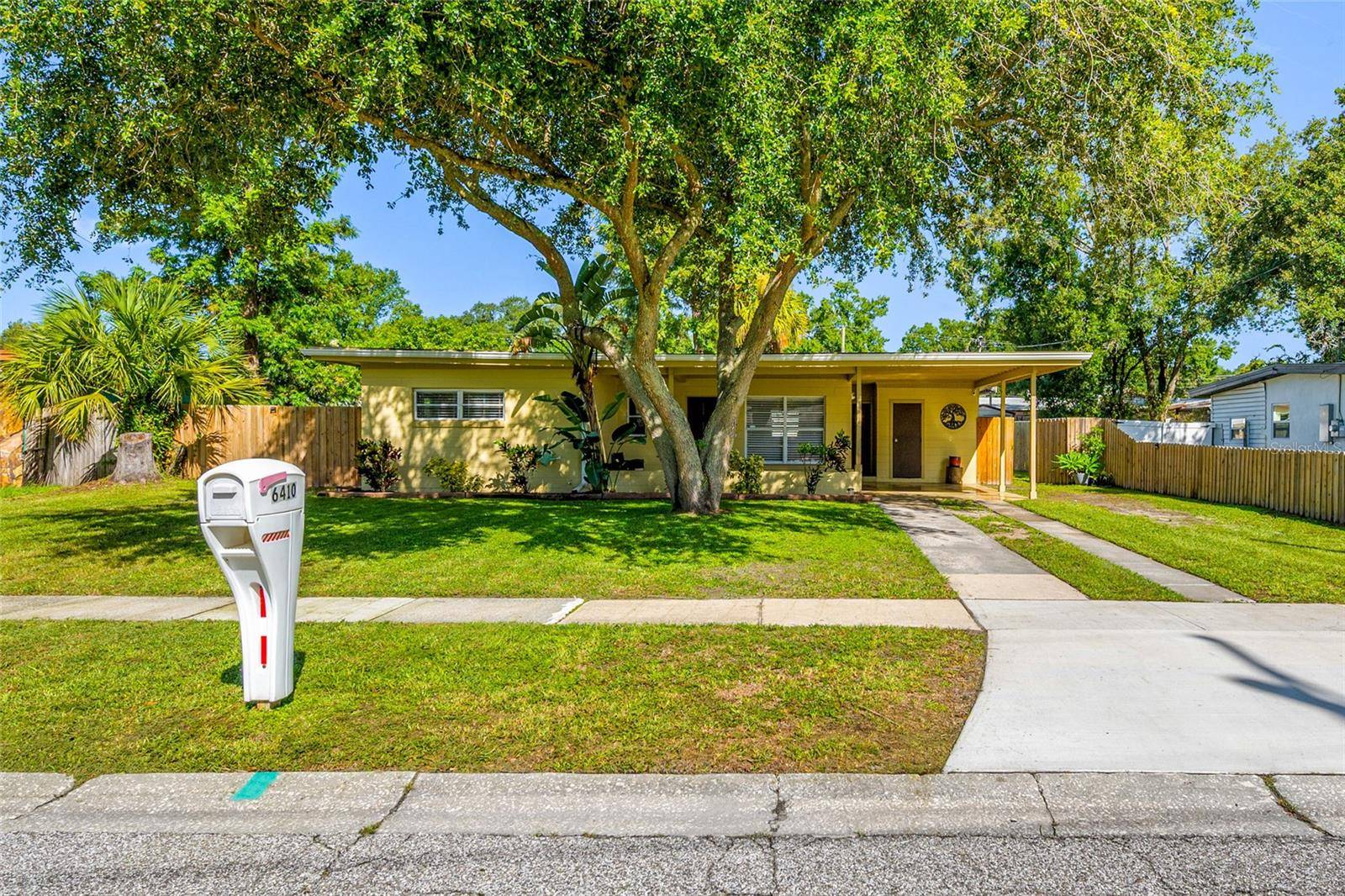 6410 WALTON WAY, Tampa, FL 33610