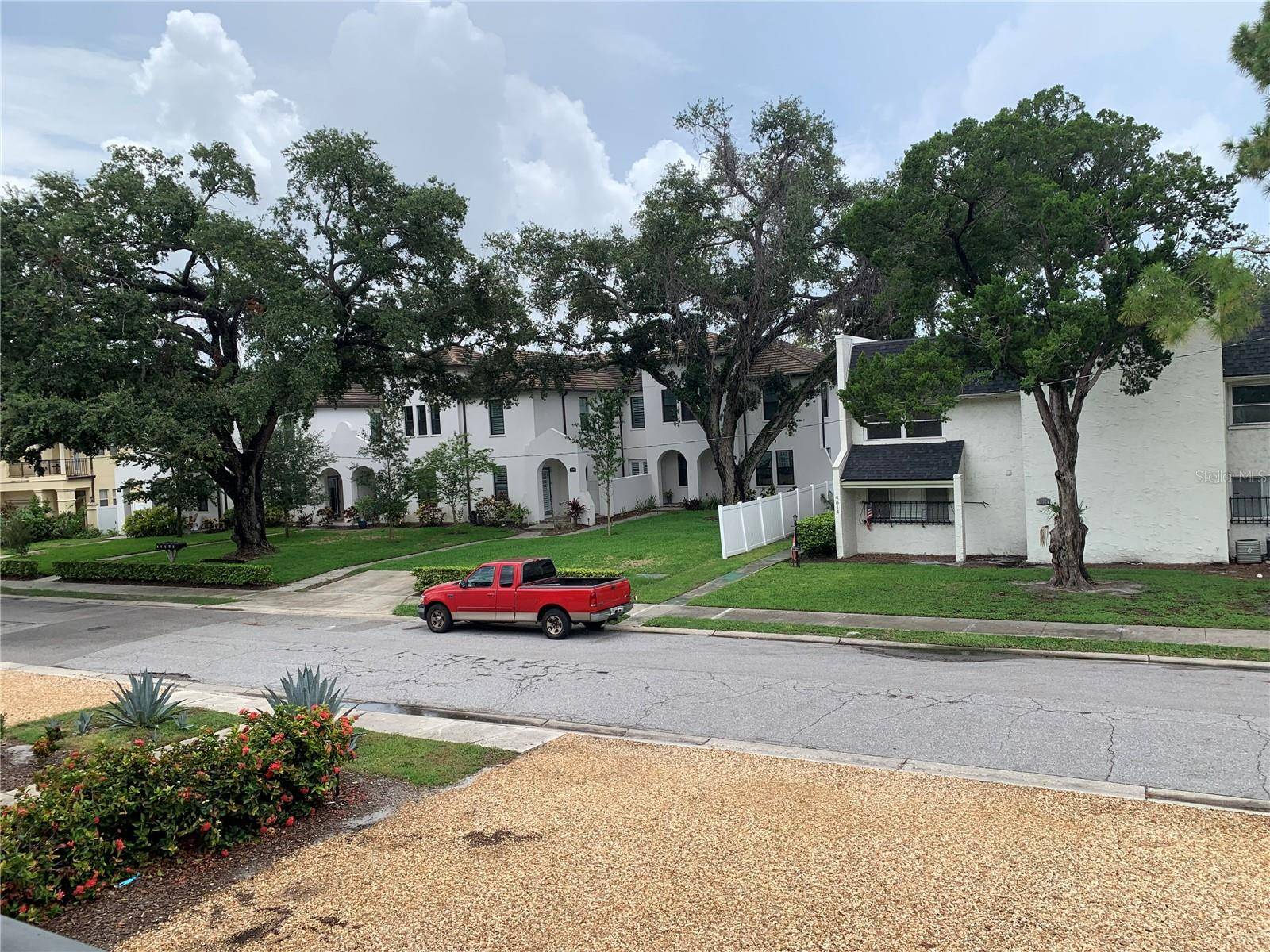4611 W FIG ST #210, Tampa, FL 33609