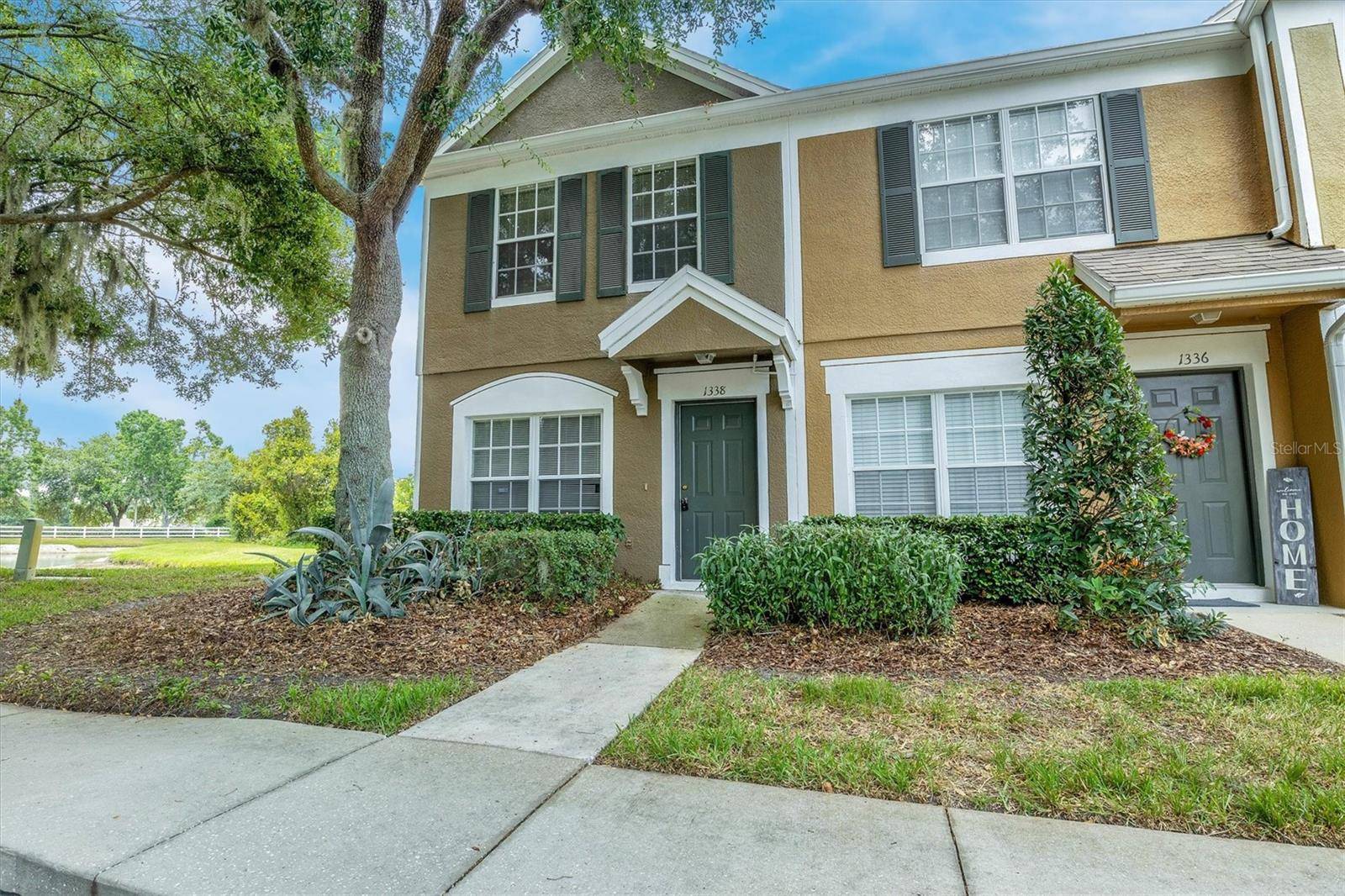 1338 STANDRIDGE DR, Zephyrhills, FL 33543