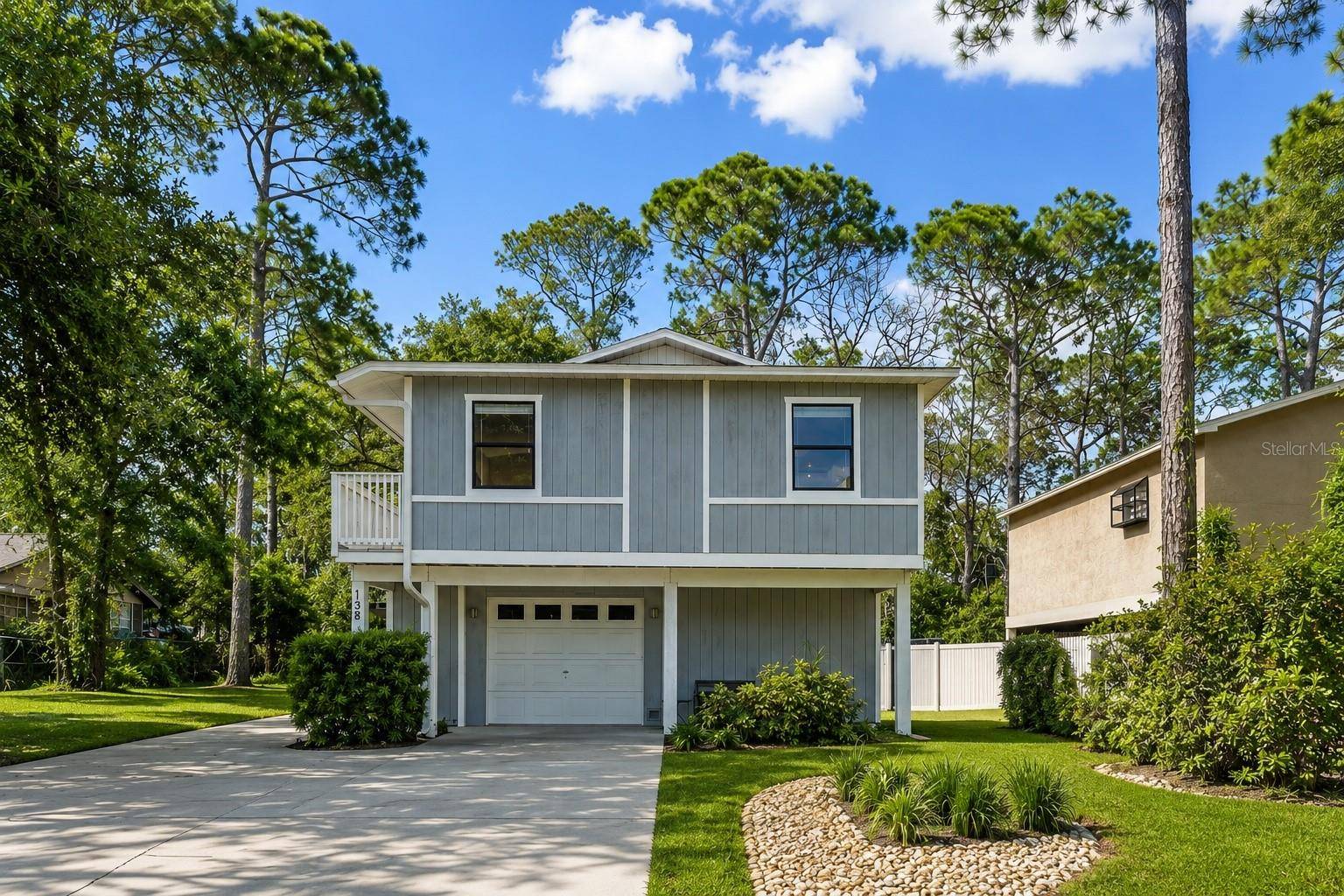 138 69TH AVE N, St Petersburg, FL 33702