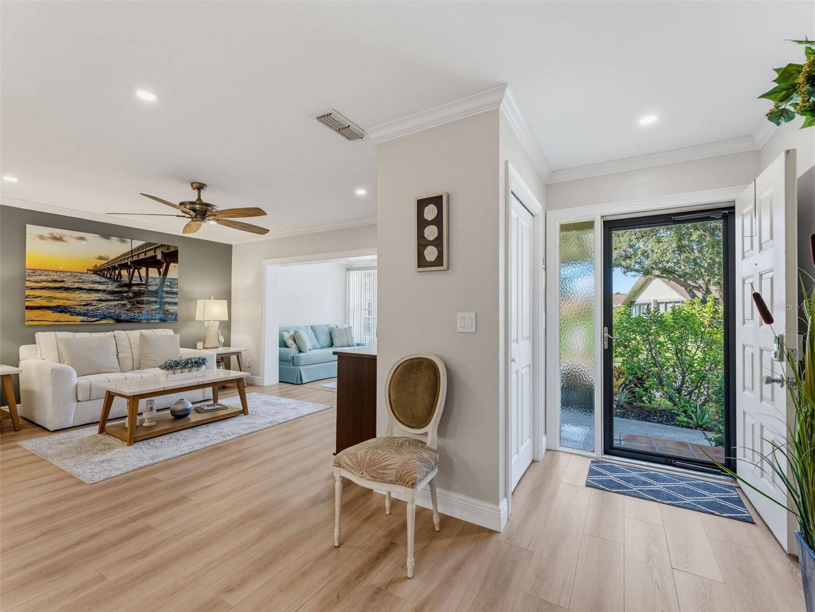 1372 CARLISLE CT, Dunedin, FL 34698