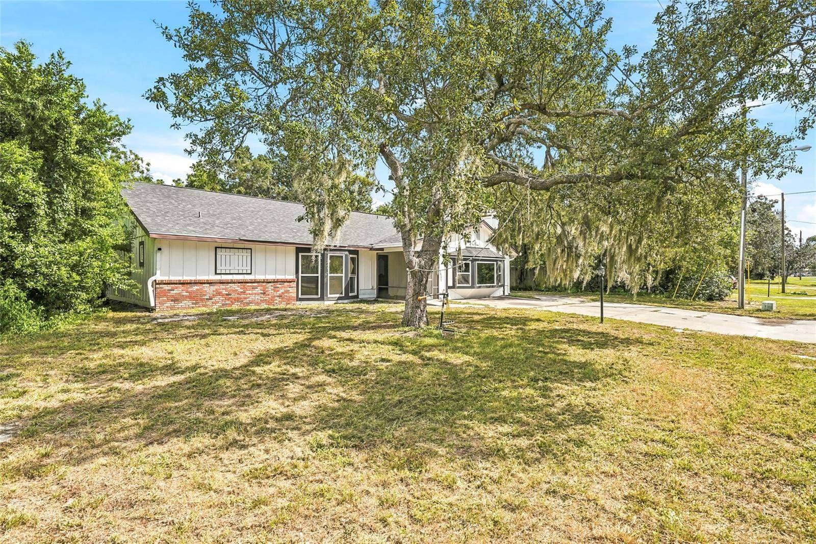 2112 MEADOW LARK RD, Spring Hill, FL 34608