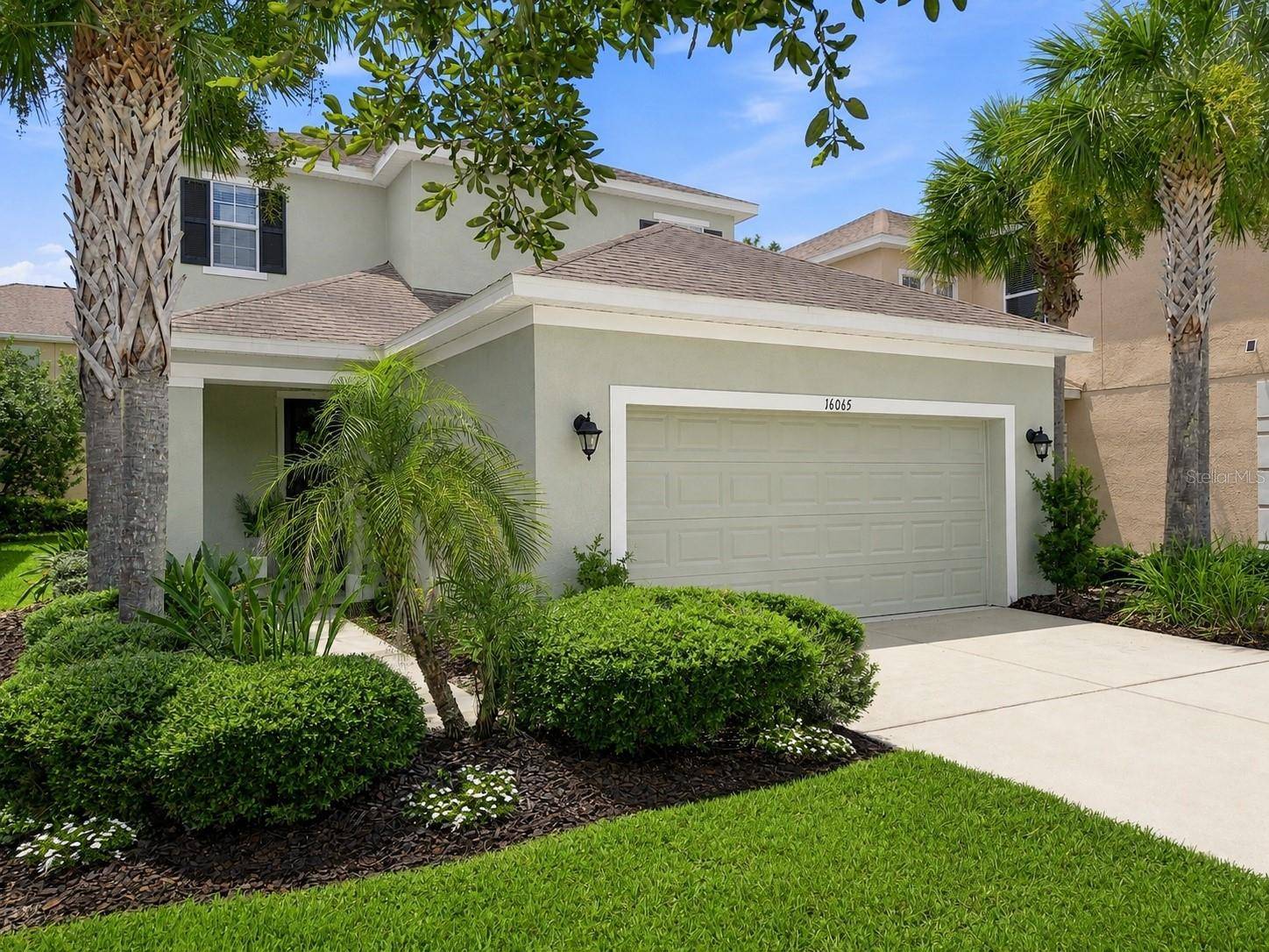 16065 BELLA WOODS DR, Tampa, FL 33647