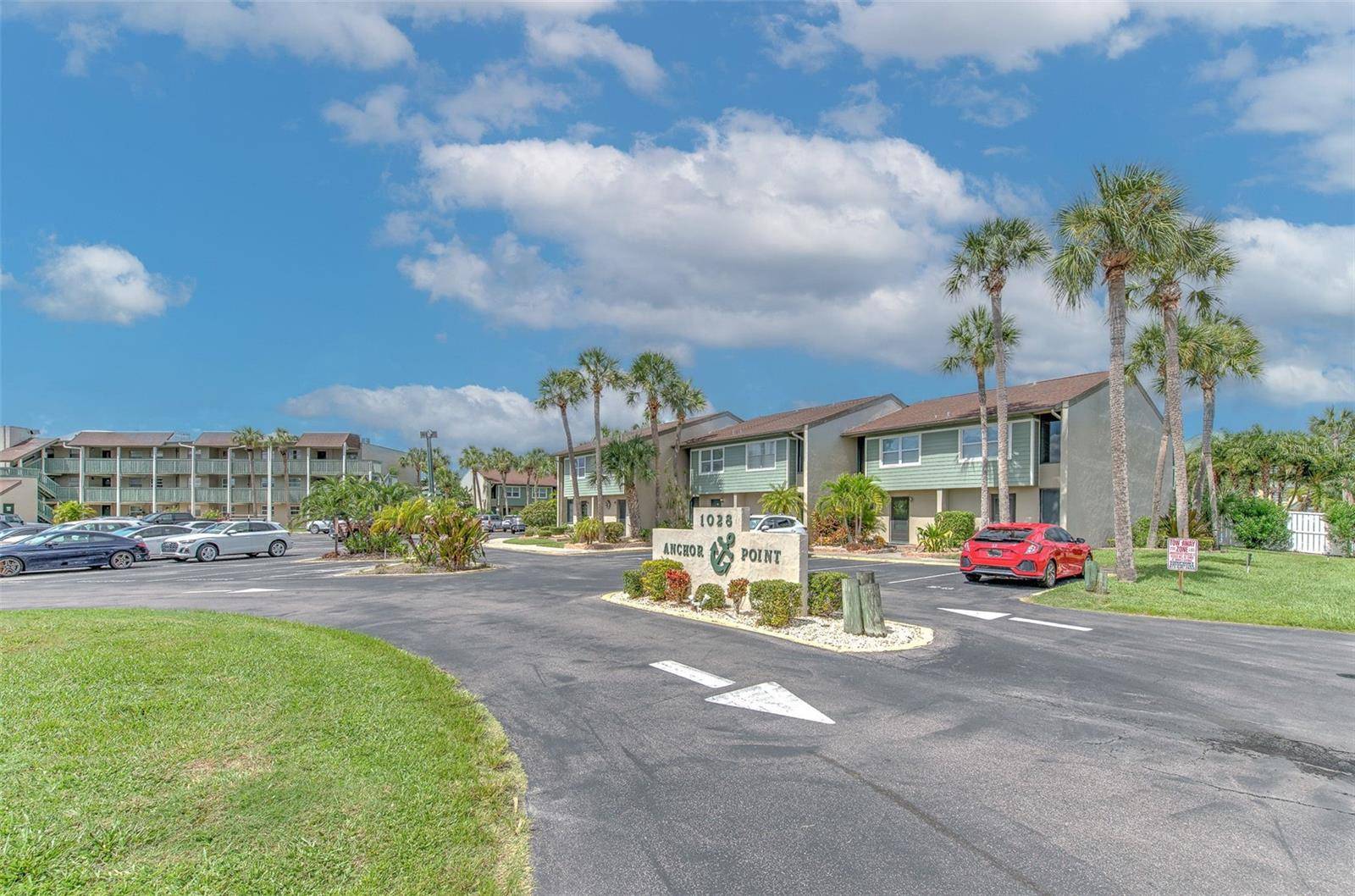 1028 APOLLO BEACH BLVD #4, Apollo Beach, FL 33572